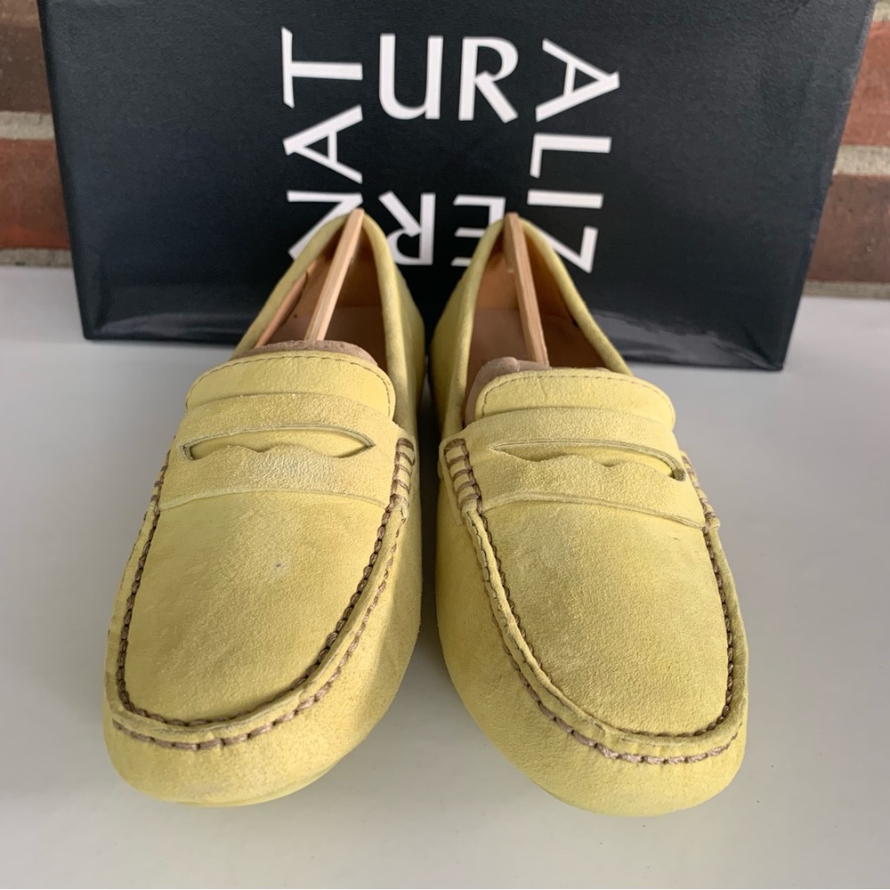 Naturalizer Women's Natasha Driving Loafers Flash Yellow suede Size US 4 M - Picture 3 of 9
